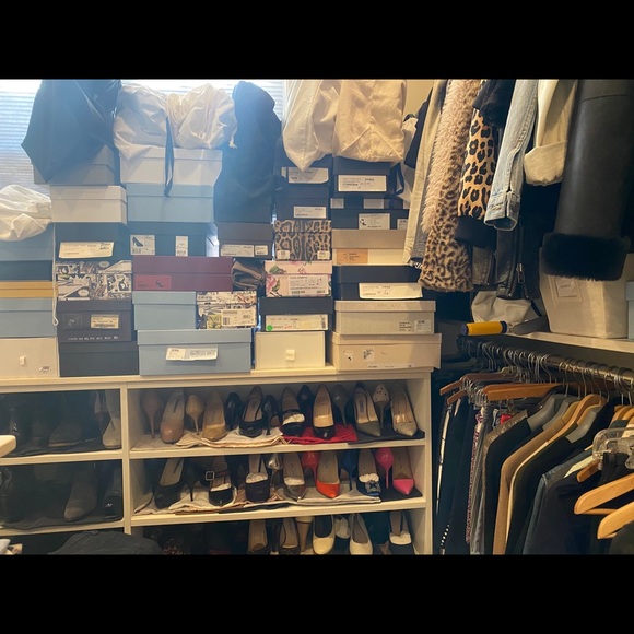 I LOVE OFFERS! MY CLOSET IS BURSTING! - Picture 2 of 3